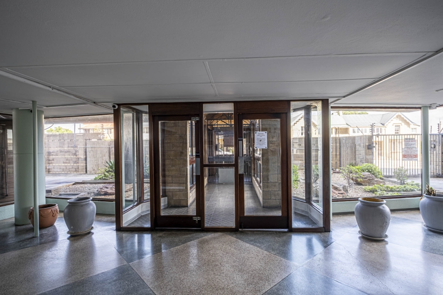 1 Bedroom Property for Sale in Port Elizabeth Central Eastern Cape